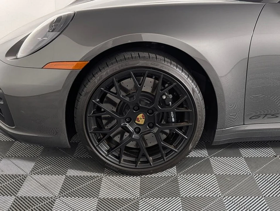 2024 Porsche 992 Carrera GTS - Image 11 of 31