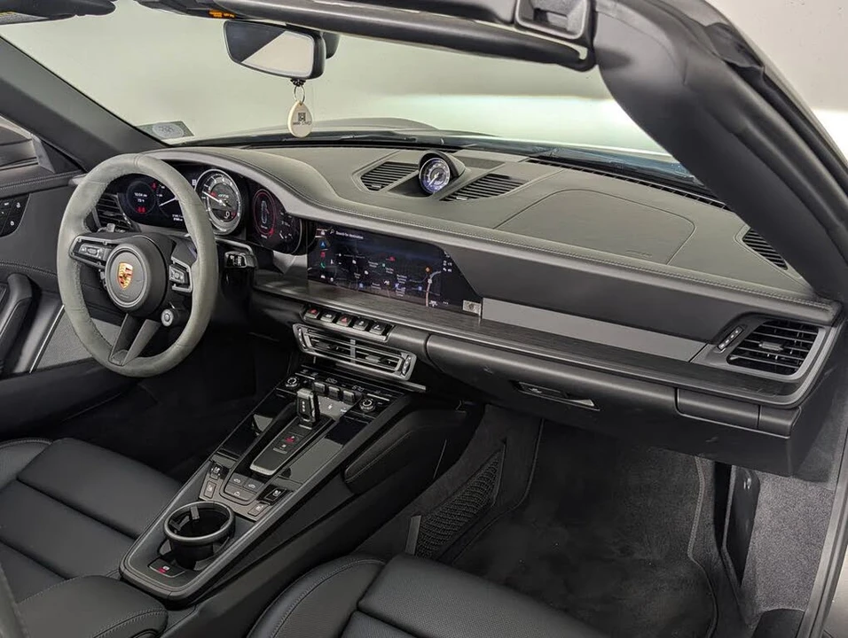 2024 Porsche 992 Carrera GTS - Image 18 of 31