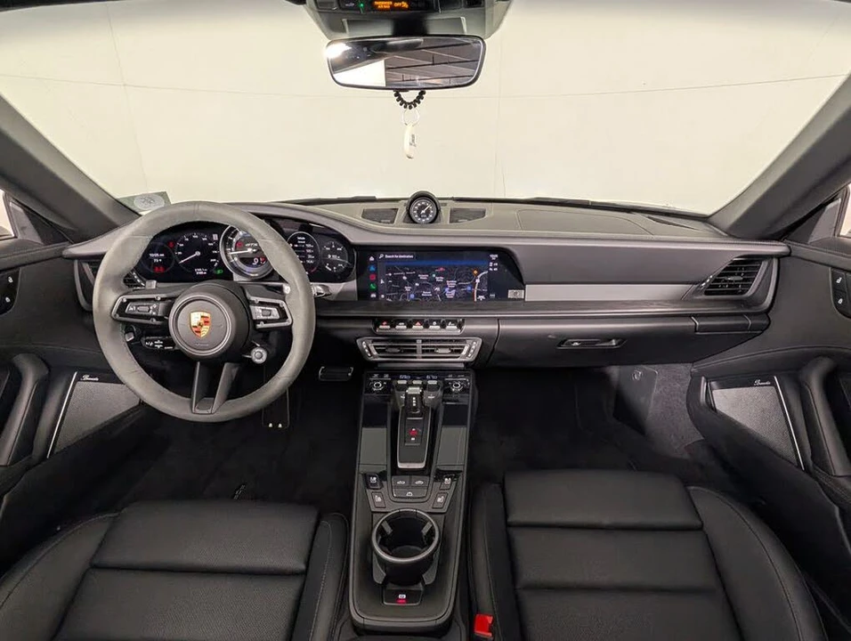 2024 Porsche 992 Carrera GTS - Image 19 of 31