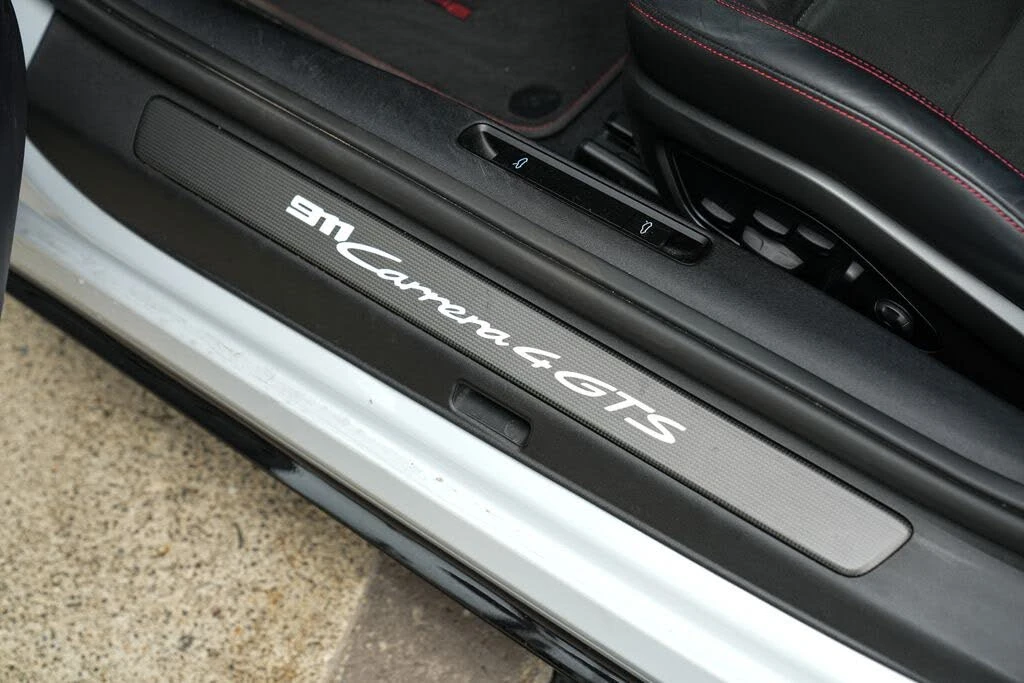 2024 Porsche 992 Carrera GTS - Image 21 of 31