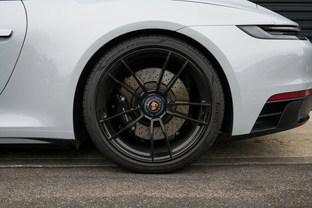 2024 Porsche 992 Carrera GTS - Image 13 of 31