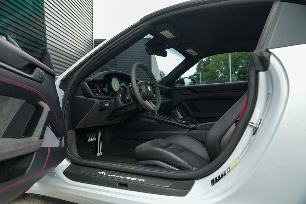 2024 Porsche 992 Carrera GTS - Image 20 of 31