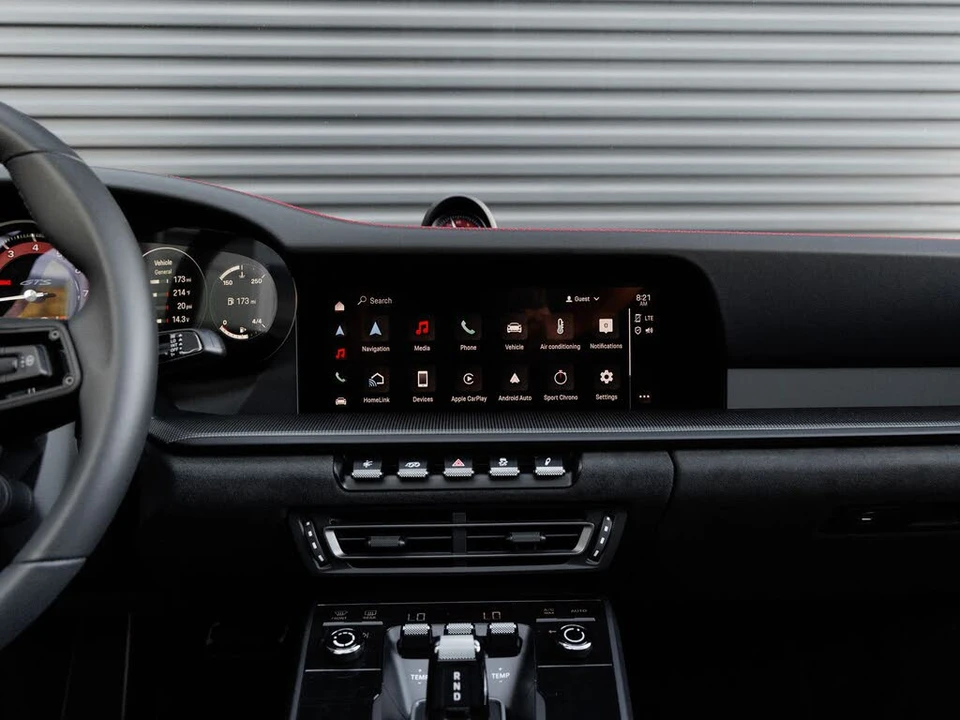 2024 Porsche 992 Carrera GTS - Image 21 of 31