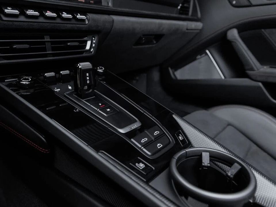 2024 Porsche 992 Carrera GTS - Image 24 of 31