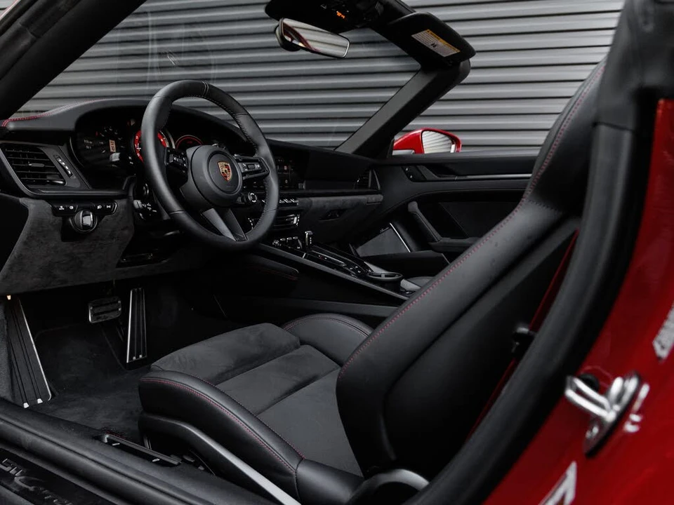 2024 Porsche 992 Carrera GTS - Image 4 of 31