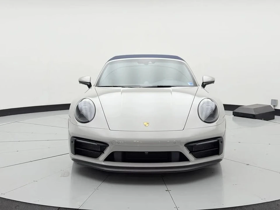2024 Porsche 992 Carrera GTS - Image 12 of 31