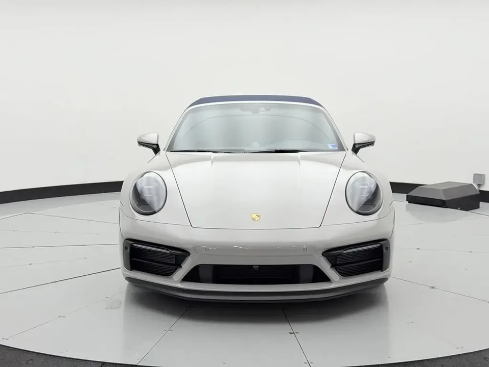 2024 Porsche 992 Carrera GTS - Image 16 of 31