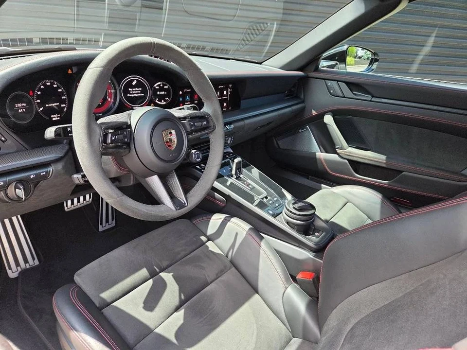 2024 Porsche 992 Carrera GTS - Image 4 of 5