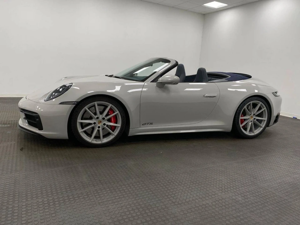 2024 Porsche 992 Carrera GTS - Image 2 of 4
