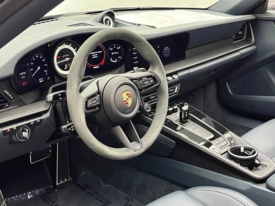 2024 Porsche 992 Carrera GTS - Image 4 of 4