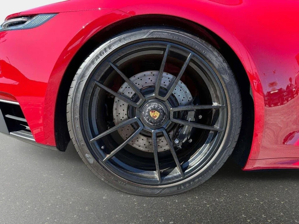 2024 Porsche 992 Carrera GTS - Image 19 of 31