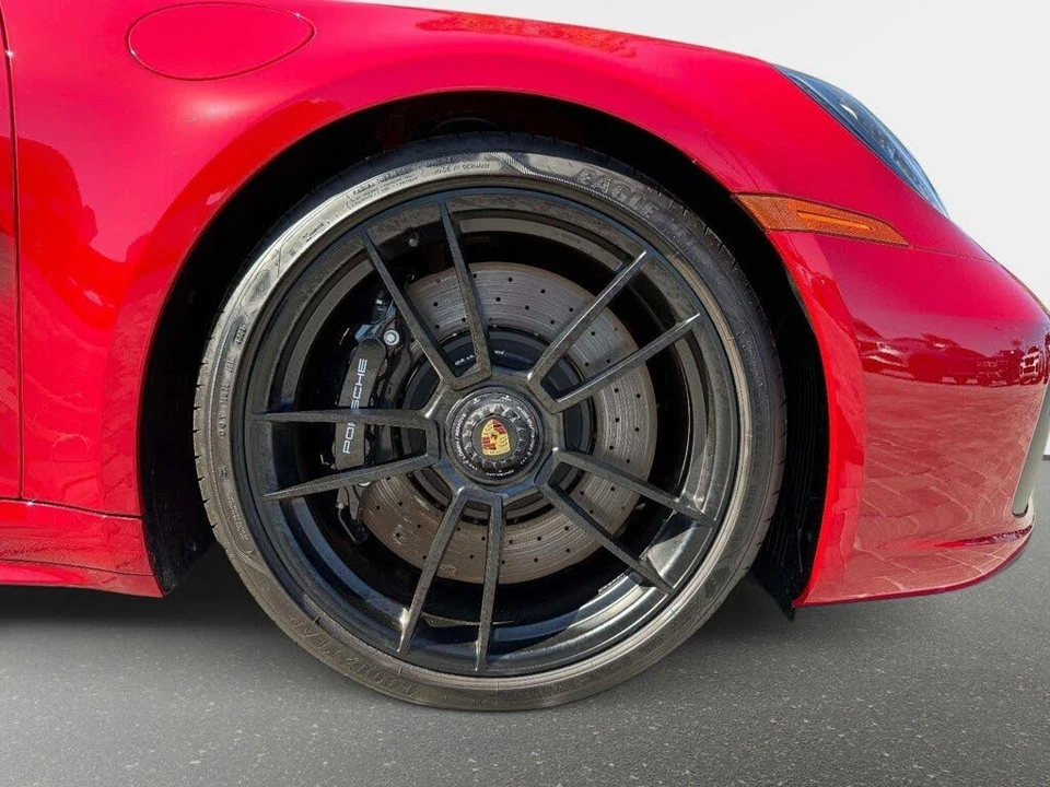 2024 Porsche 992 Carrera GTS - Image 22 of 31
