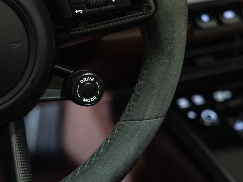 2024 Porsche 992 Carrera GTS - Image 23 of 27