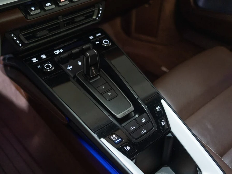 2024 Porsche 992 Carrera GTS - Image 22 of 27