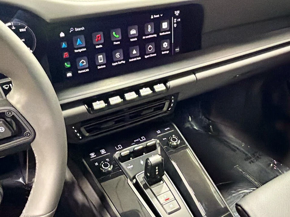 2024 Porsche 911 - Image 25 of 31