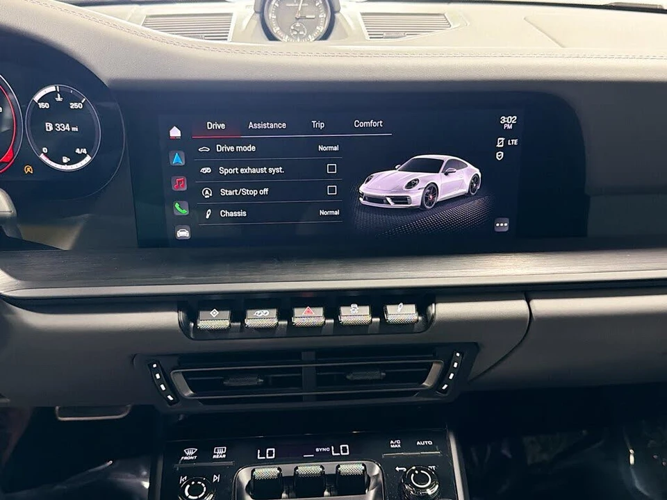 2024 Porsche 911 - Image 27 of 31