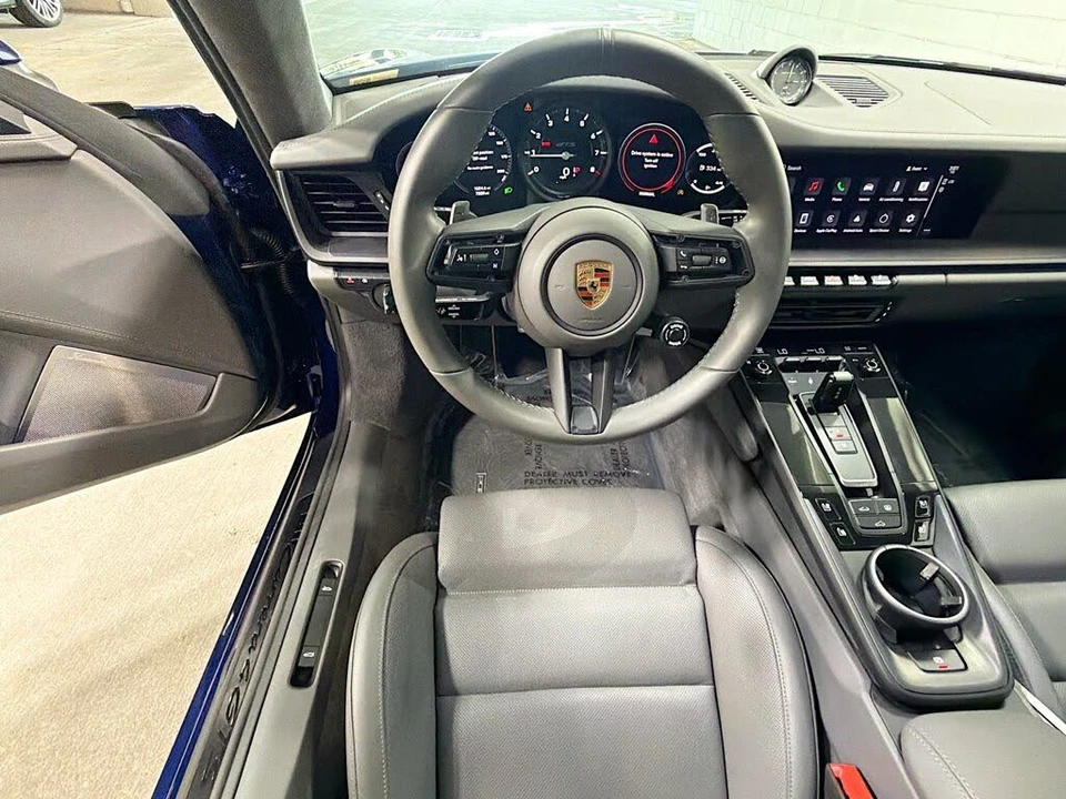 2024 Porsche 911 - Image 16 of 31