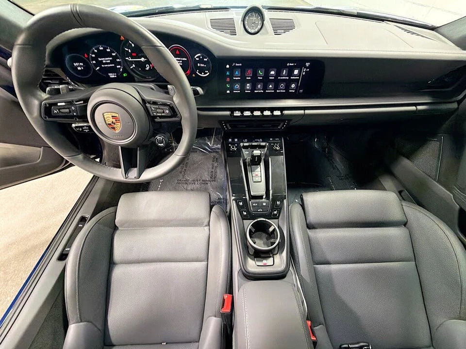 2024 Porsche 911 - Image 15 of 31
