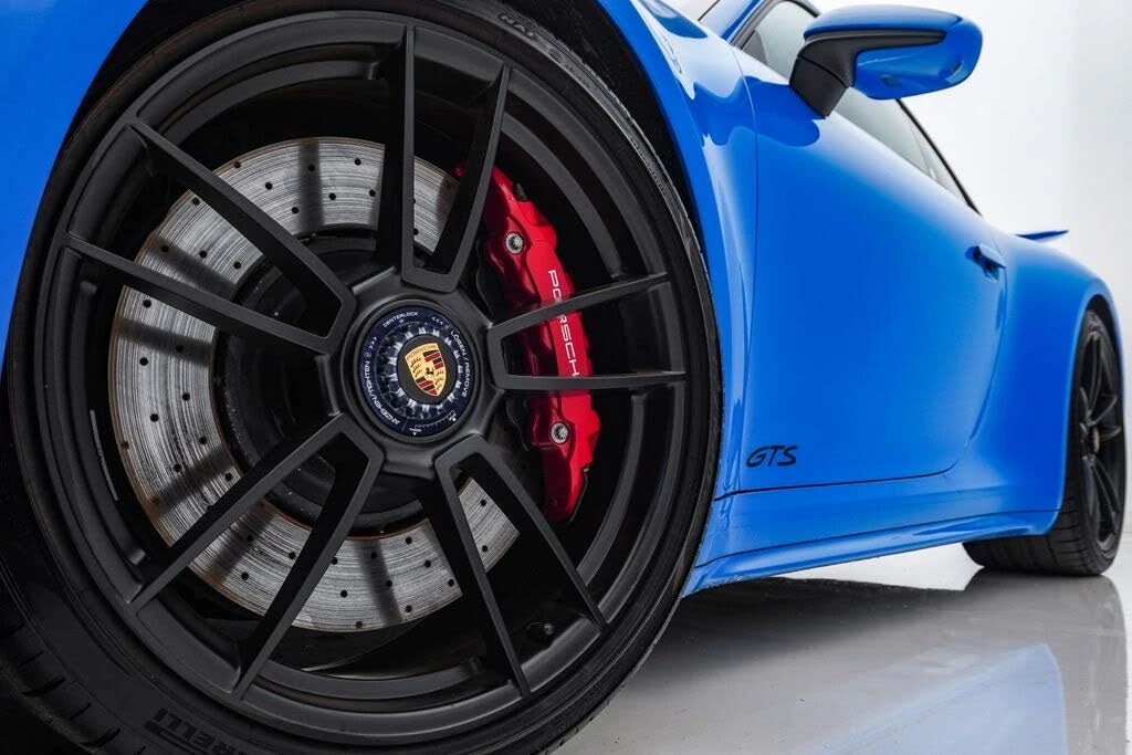 2024 Porsche 992 Carrera GTS - Image 5 of 31