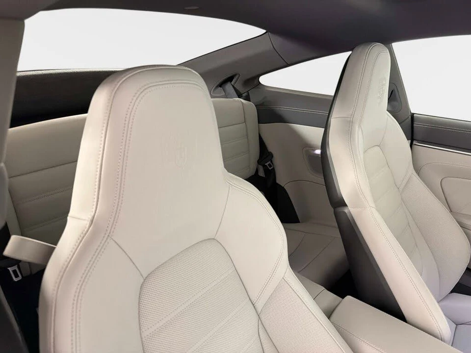 2024 Porsche 992 Carrera GTS - Image 26 of 31