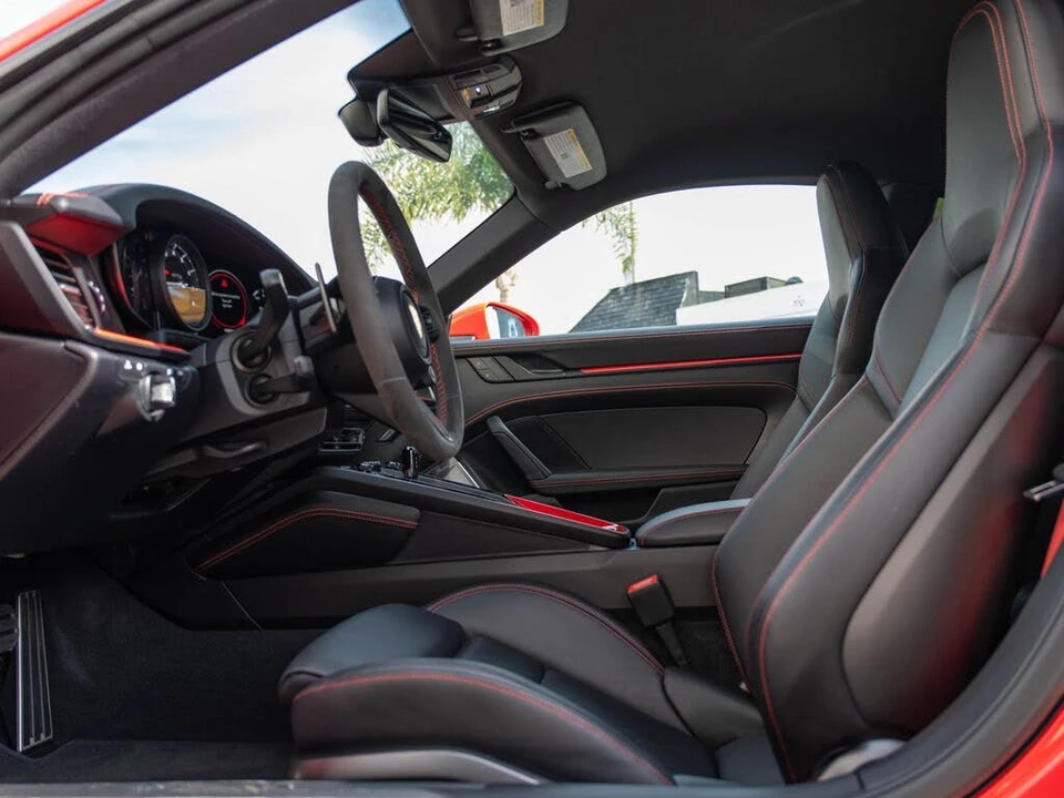 2024 Porsche 911 - Image 19 of 31