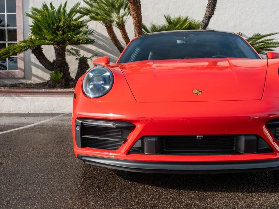 2024 Porsche 911 - Image 29 of 31