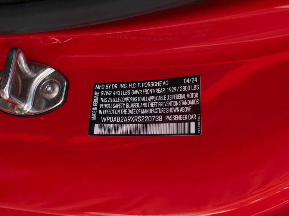 2024 Porsche 911 - Image 24 of 31