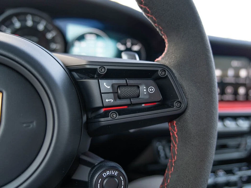 2024 Porsche 911 - Image 8 of 31