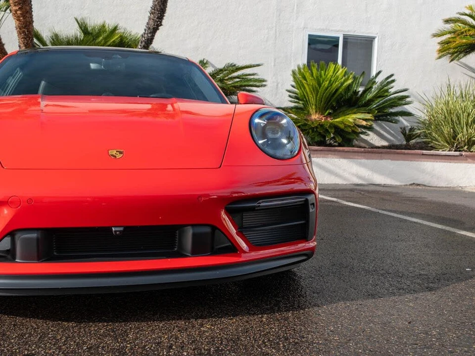 2024 Porsche 911 - Image 28 of 31