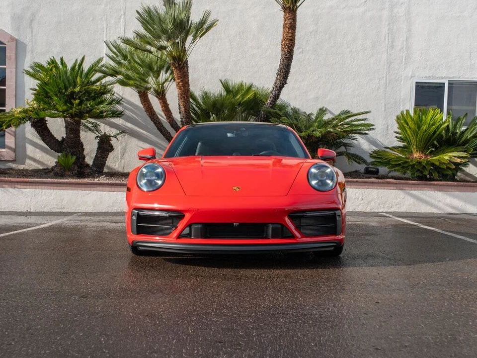 2024 Porsche 911 - Image 2 of 31