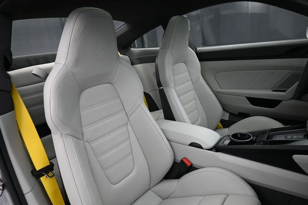 2024 Porsche 911 - Image 30 of 31