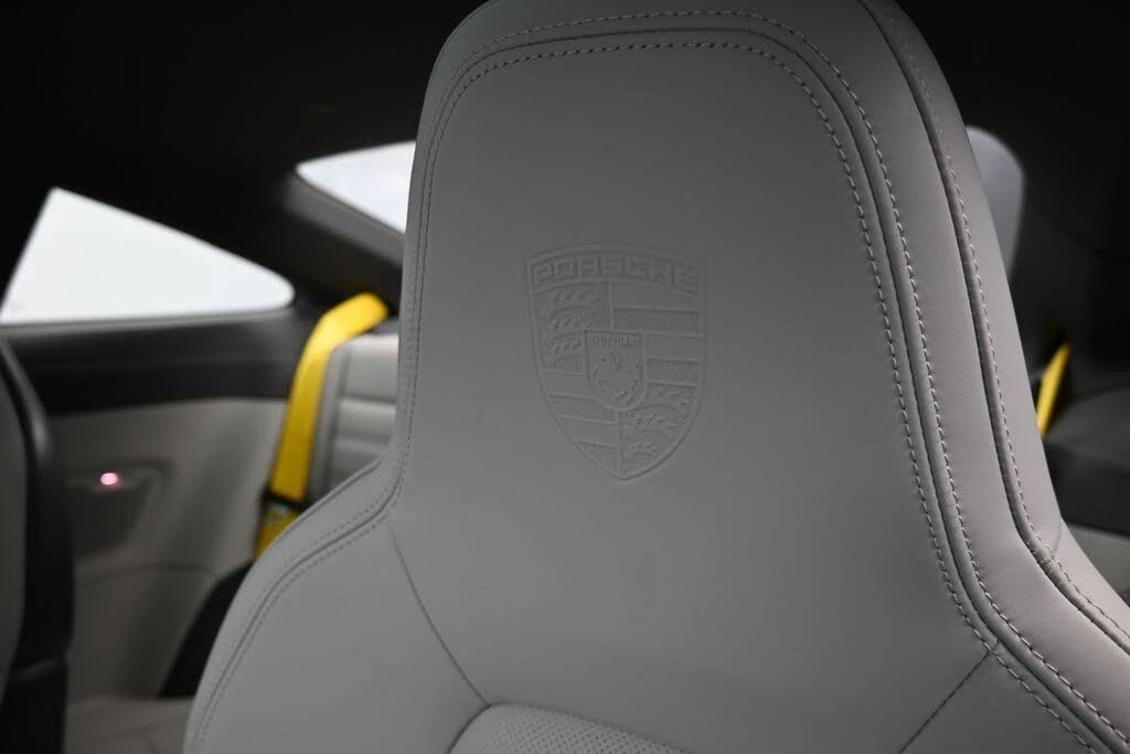 2024 Porsche 911 - Image 24 of 31