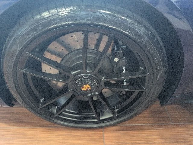2024 Porsche 992 Carrera GTS - Image 6 of 9