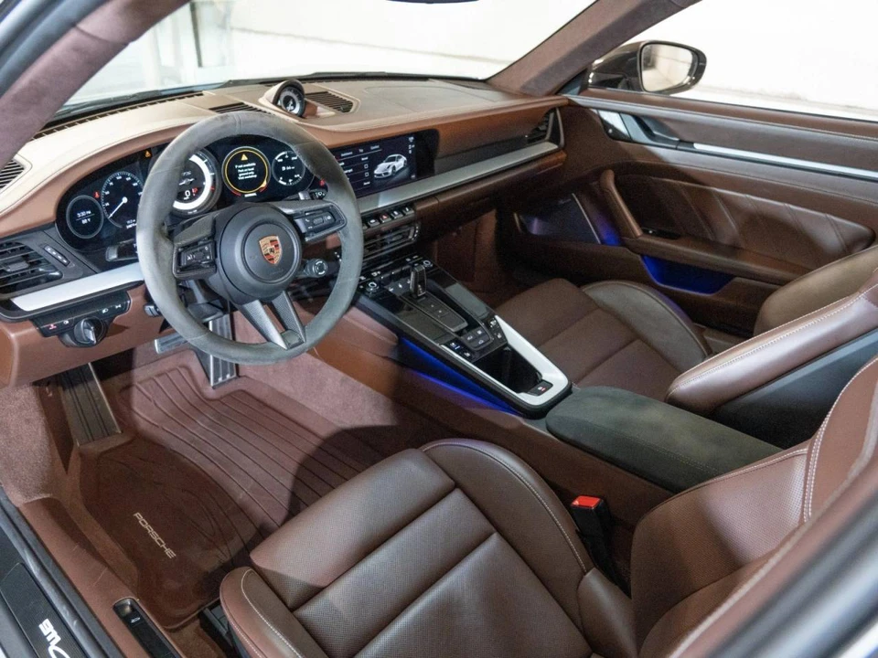 2024 Porsche 992 Carrera GTS - Image 4 of 5