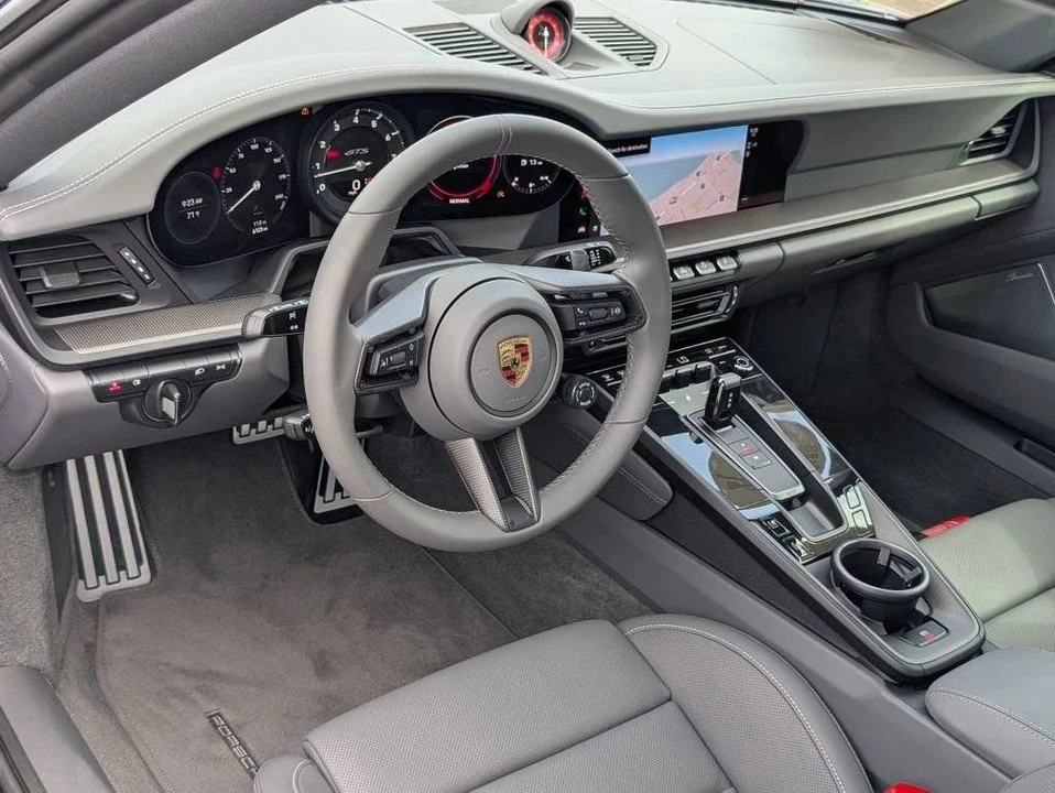 2024 Porsche 992 Carrera GTS - Image 4 of 5
