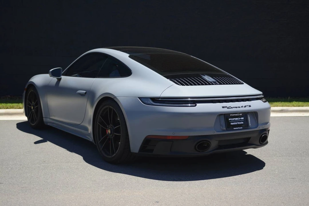 2024 Porsche - Image 3 of 5