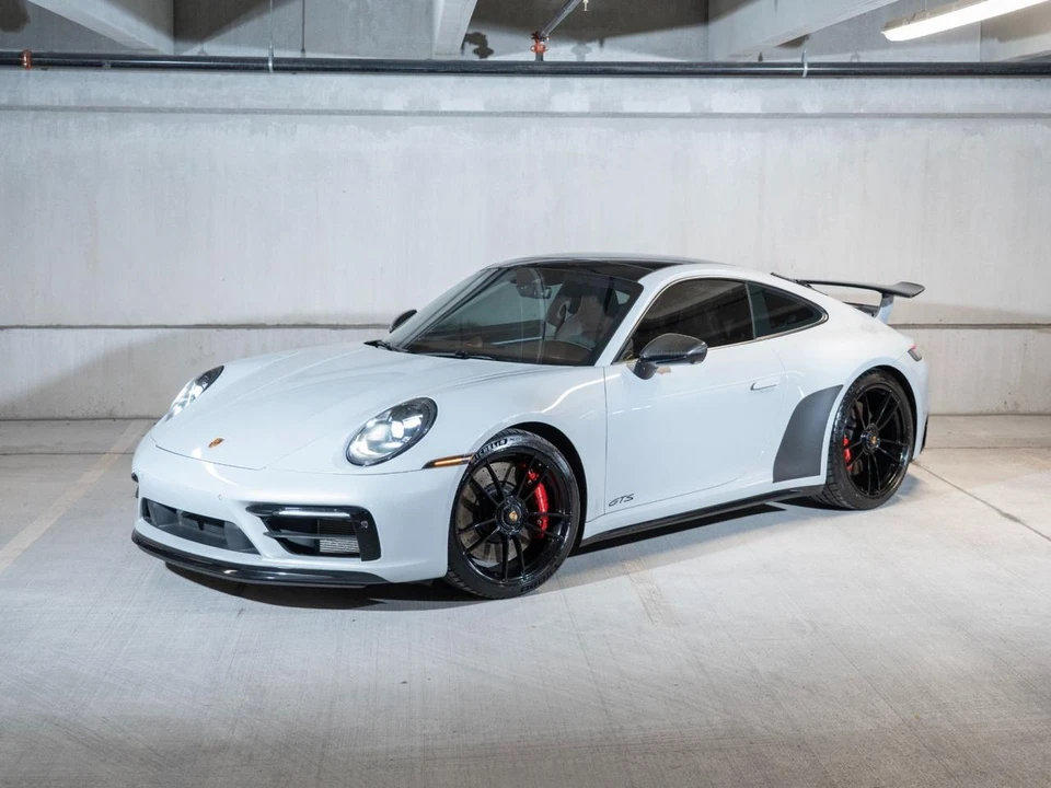 2024 Porsche 911 - Image 2 of 28