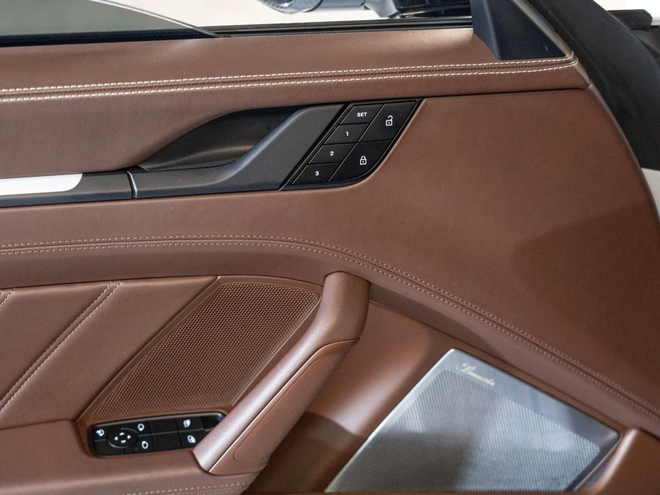 2024 Porsche 911 - Image 18 of 28