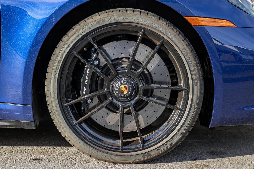 2024 Porsche 992 Carrera GTS - Image 23 of 31