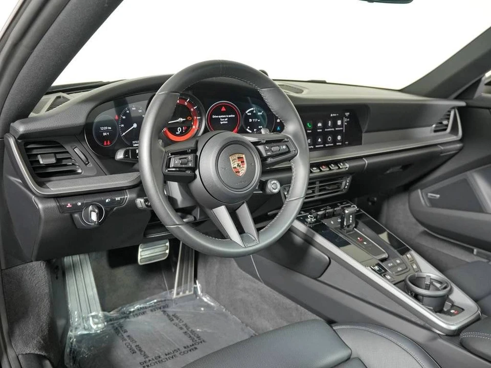 2024 Porsche 992 Carrera 4 - Image 4 of 5