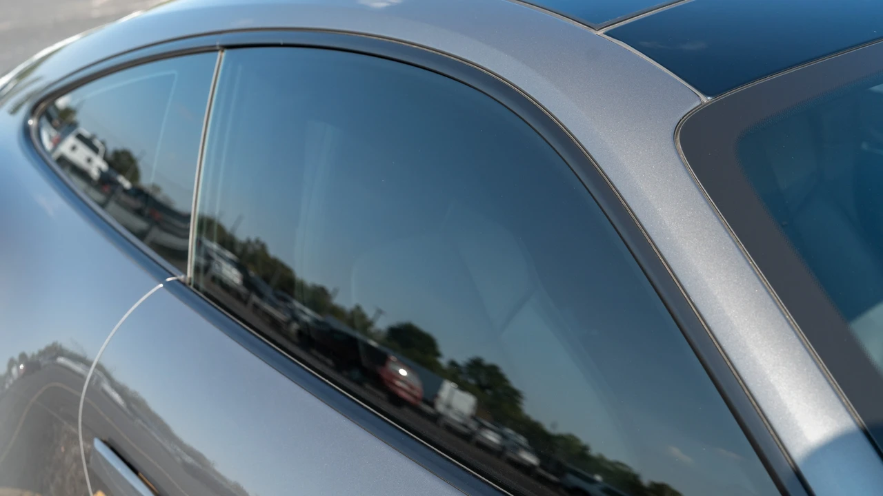 2024 Porsche 992 Carrera 4 - Image 24 of 31