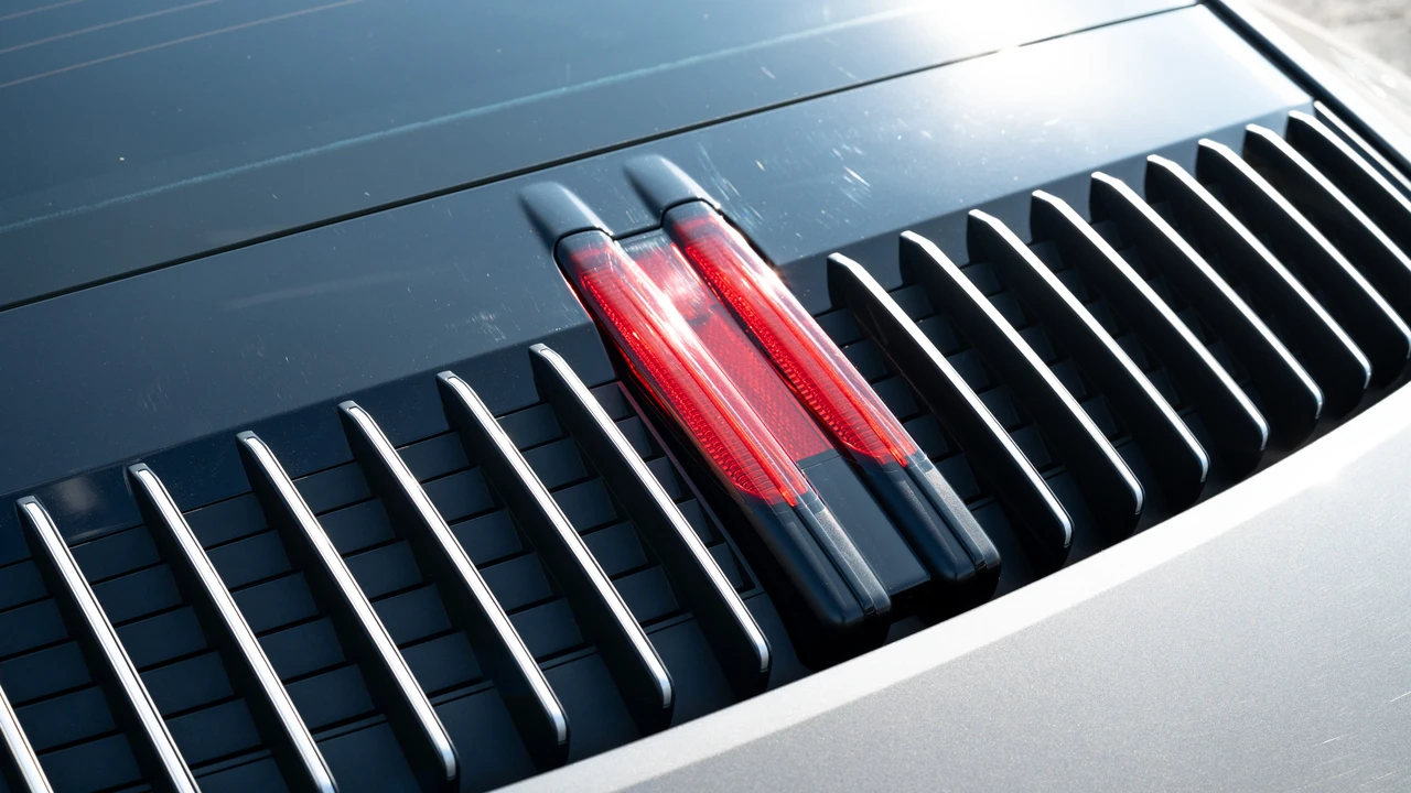 2024 Porsche 992 Carrera 4 - Image 18 of 31