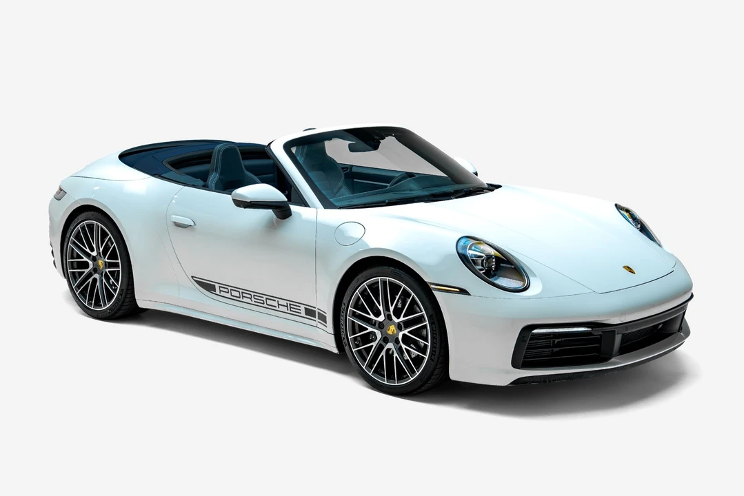 2024 Porsche 992 Carrera 4 - Image 13 of 31