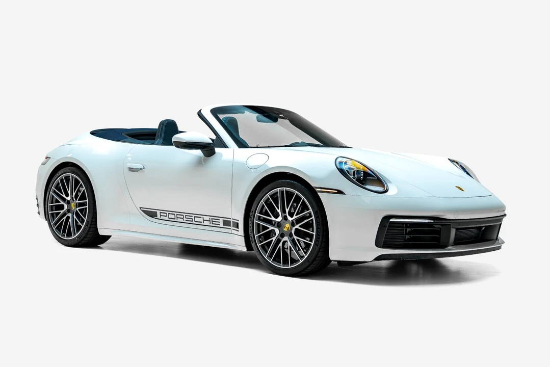 2024 Porsche 992 Carrera 4 - Image 7 of 31