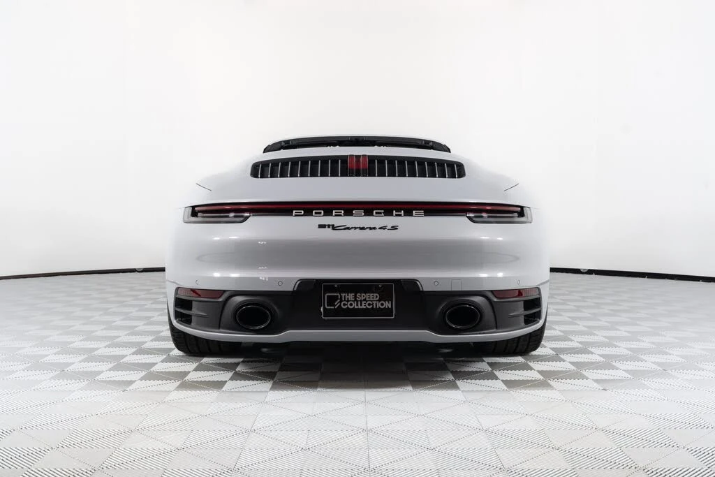 2024 Porsche 992 Carrera 4S - Image 15 of 31