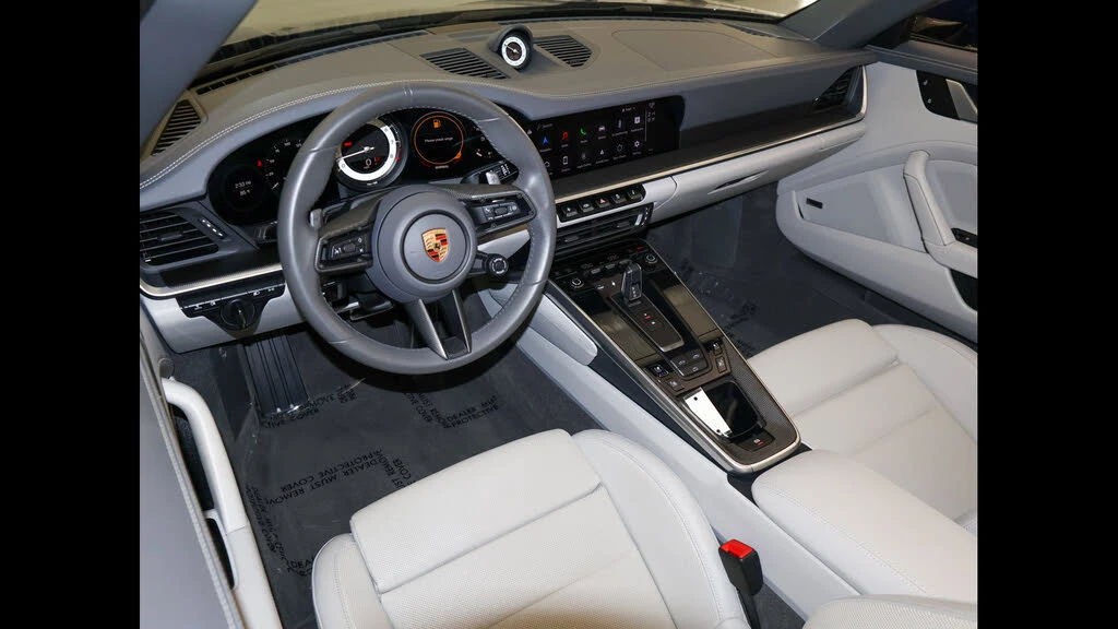 2024 Porsche 992 Carrera 4S - Image 23 of 31