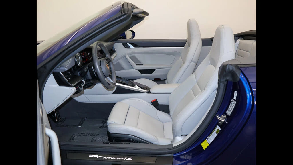 2024 Porsche 992 Carrera 4S - Image 13 of 31