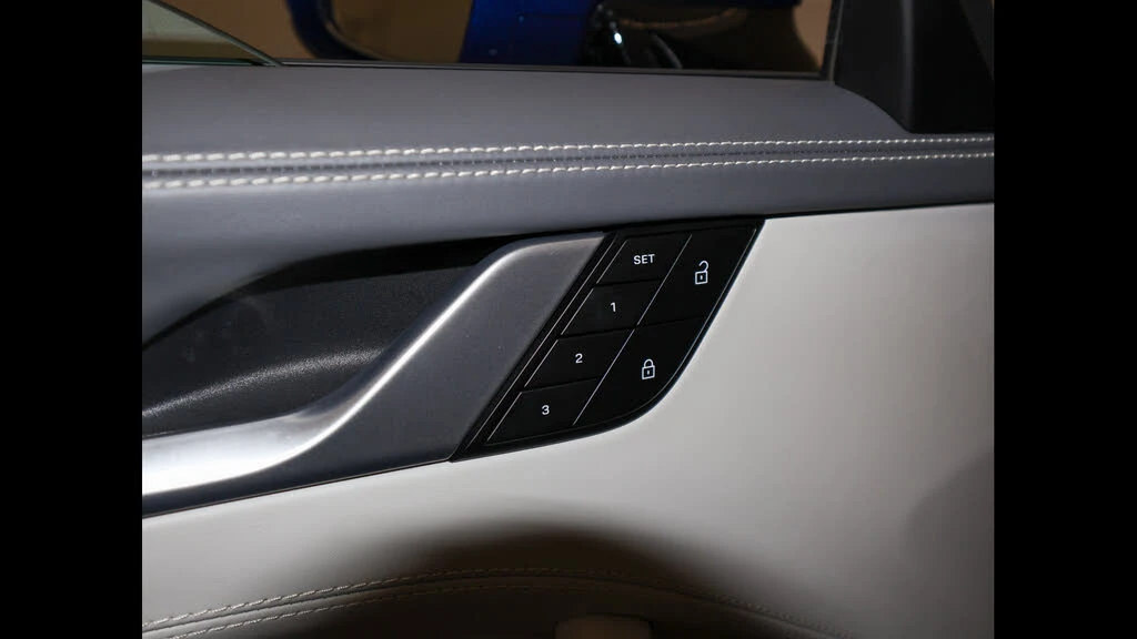 2024 Porsche 992 Carrera 4S - Image 20 of 31