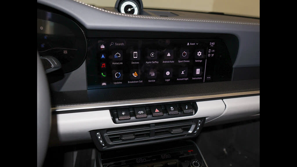 2024 Porsche 992 Carrera 4S - Image 27 of 31