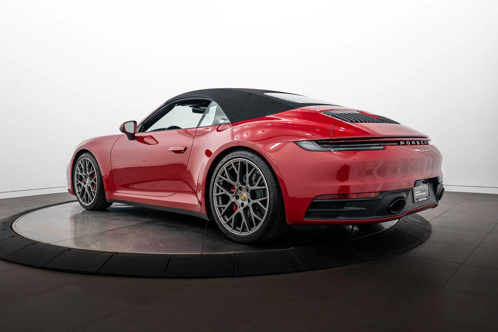 2024 Porsche 992 Carrera 4S - Image 28 of 31
